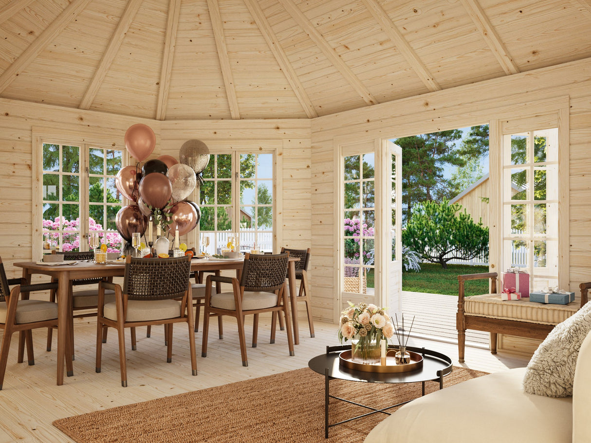 Hanna (5,7x4,2m | 20,3m² | 44mm) Tilava huvimaja