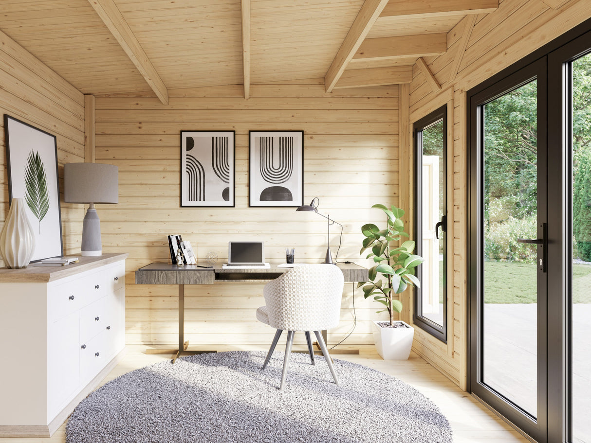 Aurelia S+ (7,4x3 m | 12,4 + 7,9 m² | 44 mm) Pulpettikattoinen hirsimökki katoksella ja sivuvajalla