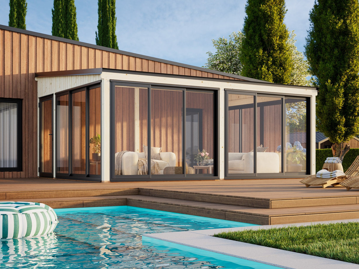 Lumi XL (5,8x4,2 m | 23,3 m² | 120x120 mm) Tilava kiinteä lasipaviljonki tai kesähuone pihaan